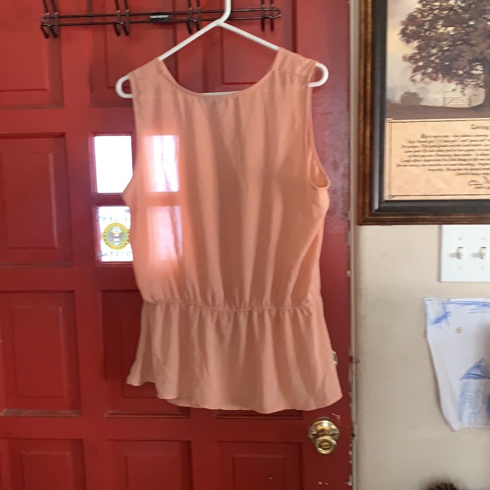 Nice blouse - Picture 2 of 4